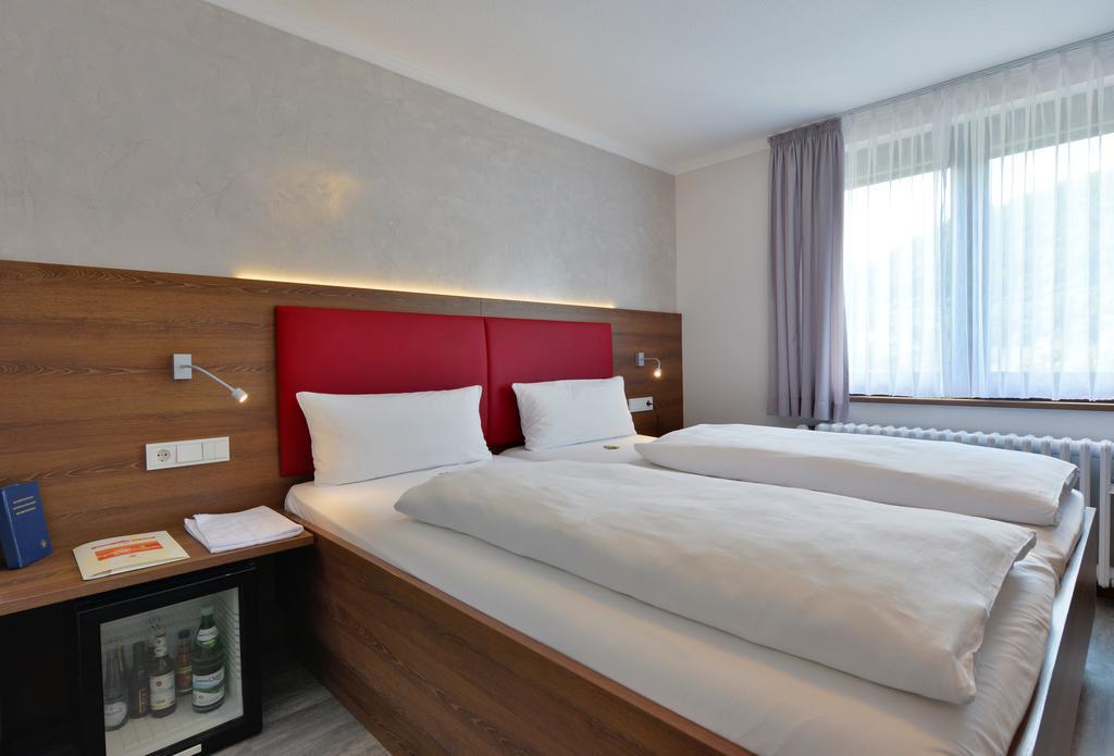 Land-Gut-Hotel Zur Post Altenahr Exteriér fotografie
